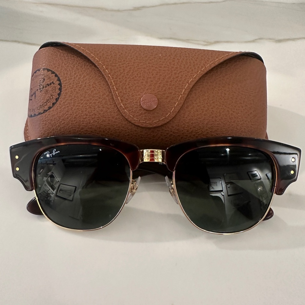 Ray Ban Mega Clubmaster sunglasses